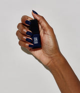 Hand model with JINsoon Abyss against a white background (mid skin tone).
